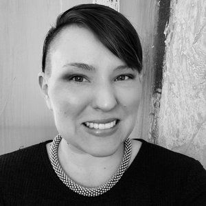 Meet your Posher, Cortney